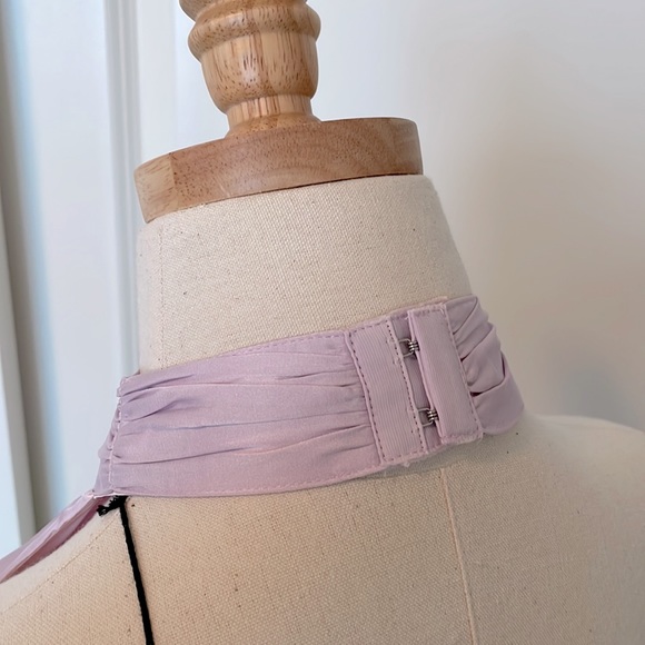 HANSEN & GRETEL | Pink Halter Top | Size Medium - Picture 5 of 10